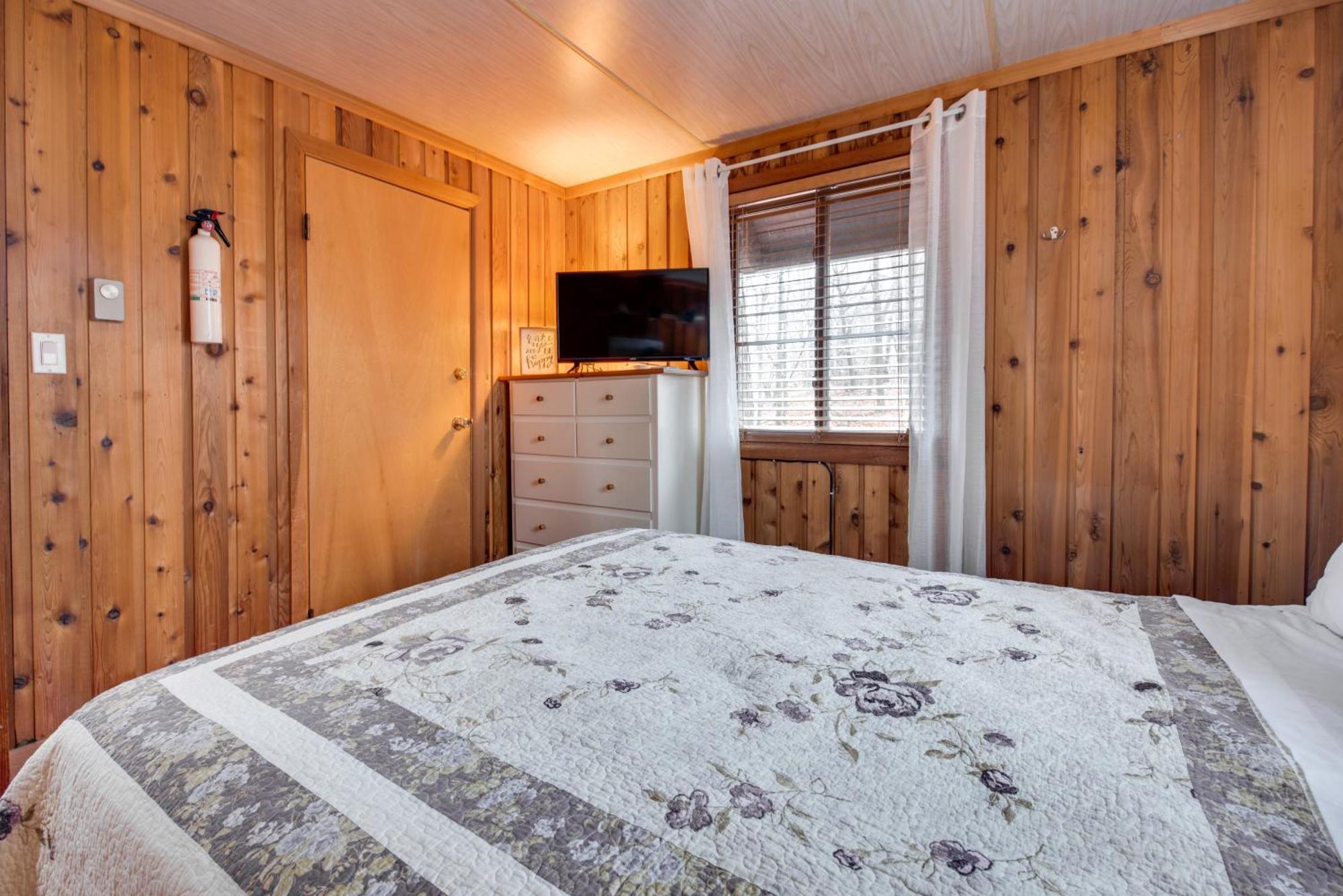 Gouldsboro Cabin With Fire Pit And Community Perks! Luaran gambar